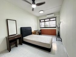 Jurong East Street 21 (Jurong East),  #630619491